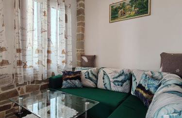 Traditional house in the centre of Kymi - Photo 1