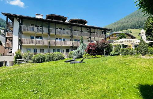 Residence Hotel Alpinum - Photo 16
