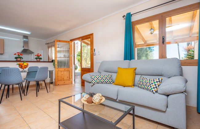 Vista Sol in Ariany With 2 Bedrooms and 1 Bathrooms - Photo 13