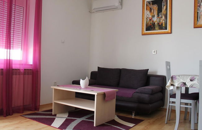 Serene Sea View Krk Apartment With Balcony - Photo 8