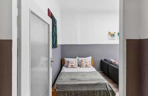 Bright flat near park & transport Neukölln - Foto 5