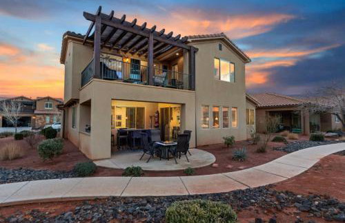 33| Poolside Retreat in St George with 3 Deck Views - Foto 9