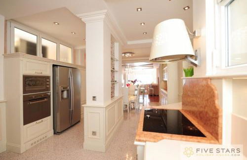 Le Majestic Promenade - Five Stars Holiday House - Foto 15