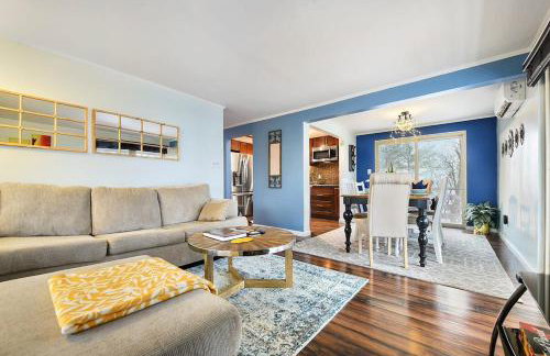 Secluded Hilltop Hideaway - Hot Tub! Two Living Rooms! - Foto 28