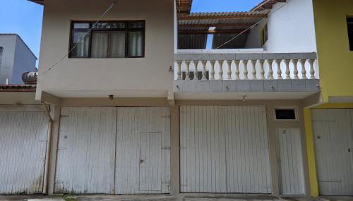 Casa 30mt da praia. Wi-Fi e 3 vagas. Cond fechado - Foto 2