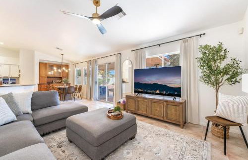 Luxury Vegas Escape,Pool, Playroom & Mtn Views - Foto 11