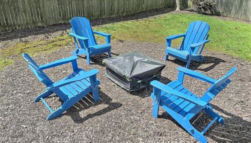 The Sawyer Hideaway - 3BR 2B with Hot Tub & Fire Pit - 5 mins to beach - Foto 2, Garden