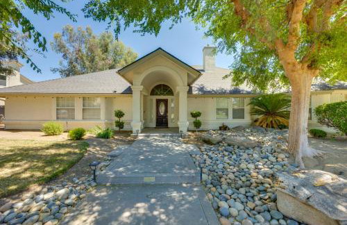 Billiards & Private Pool: Bright Clovis Home! - Foto 30