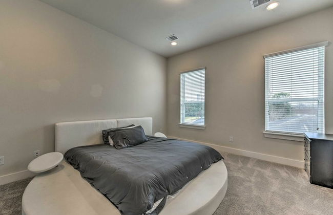 Brand New 3 Story Modern Home - Foto 5