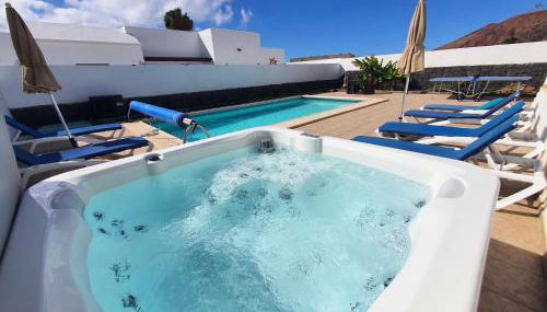 Villa Alberto Private Heated Pool, Jacuzzi, Sea Views - Foto 4