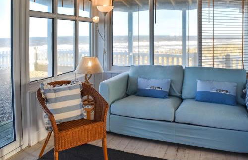 Bacton Beach House - Photo 3