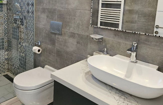 Serene Three-bedroom Retreat in Unforgettable Setting - Foto 19