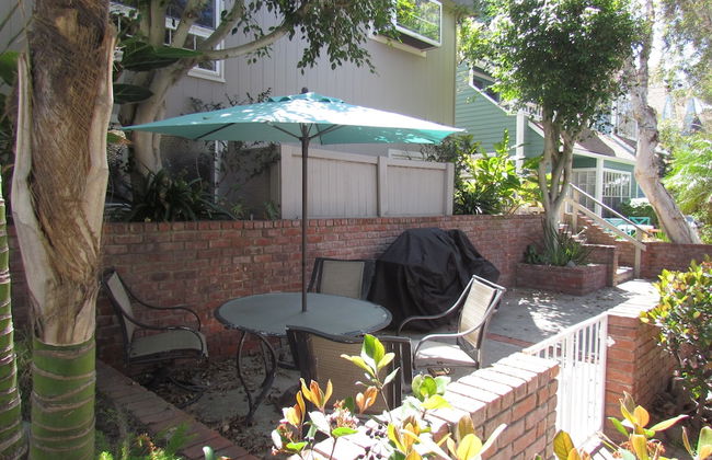 2 Bedroom Townhome 2 Mins. to the Beach - Foto 13