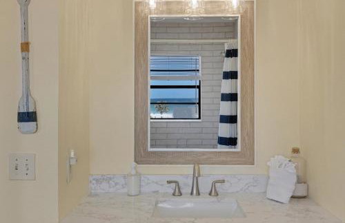 Oceanview - Heated Pool - Game Room - Steps to Beach - Sleeps 8 - Foto 60