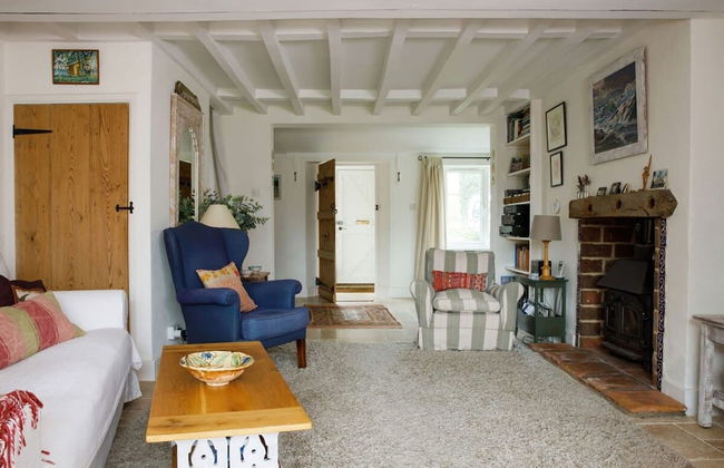 Pretty Cottage Near City Sea - Foto 51