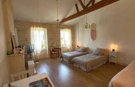 ENTRE PIERRE ET BOIS - Foto 3