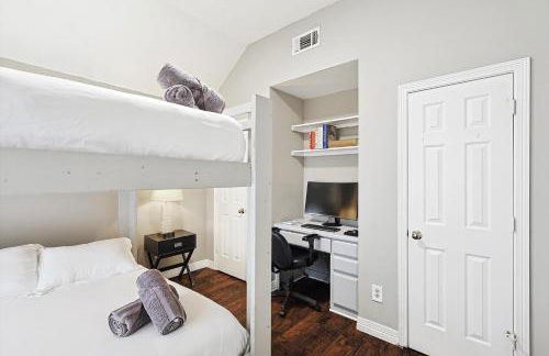 Immaculate 5BR 2,5BA Holiday Home with Pool - Foto 27