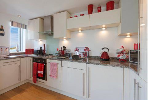 The Beach House & Porth Sands Apartments - Photo 24