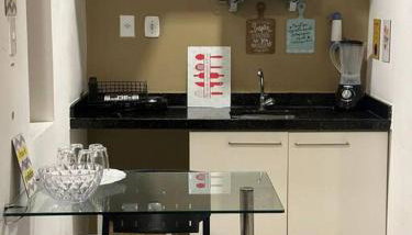 Flat Biarritz em São Luís com excelente localização! - Foto 5, stove, minibar