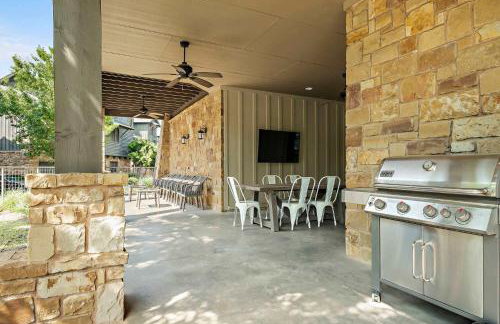 Lake Travis Luxe Villa - 4BR, Pickleball & BBQ - Foto 36