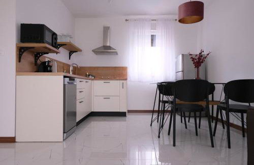 Seaside Serenity "Rosé" with pool, 150m from sea - Foto 28