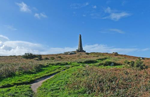 Goonearl Cottage - Photo 8