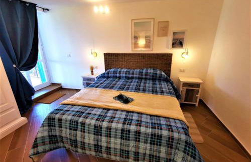 Elegante villa panoramica con giardino e idromassaggio a 10 minuti dal mare - Foto 16