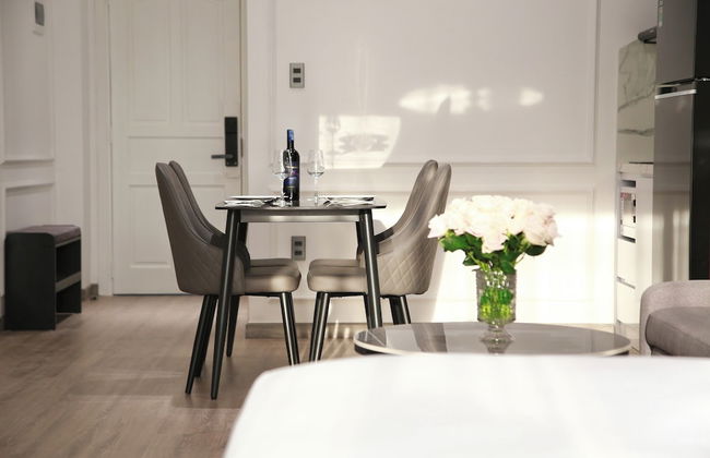 CityHouse - El Pino Realm - Photo 40