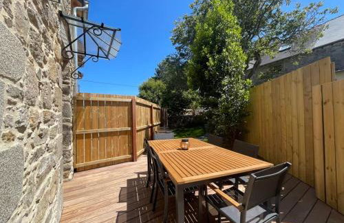 LE ROCHER- Belle maison de charme -Jardin/Parking - Photo 2