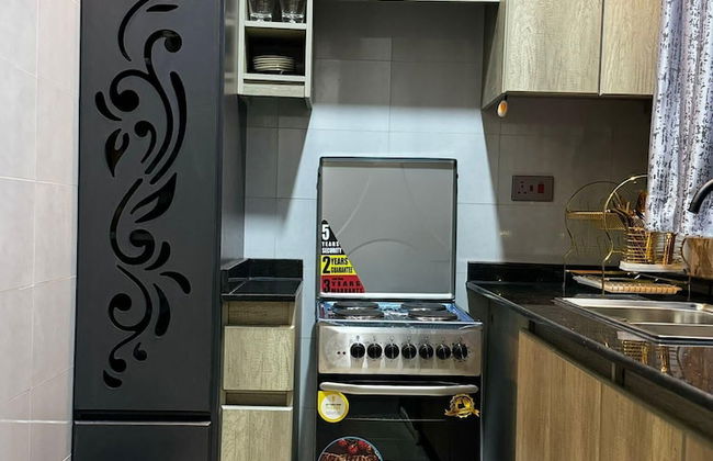 1 Bed-uganda-2people-wifi-closetocity-parking - Foto 13