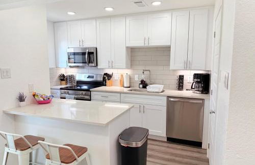 Arlington Entertainment District Home Purple Door - Foto 34