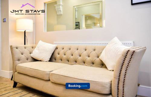 premium Offer for Extended Stays by JMT Stays l Swansea Short Lets and Serviced l With Private Parking - Foto 13