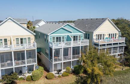 Water's Edge 103 - Bright 3BR/3BA Townhome - Pool - Fishing Dock - Foto 1