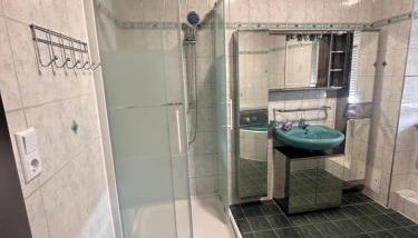 Leuna Apartment nahe Tor 1 - Foto 3