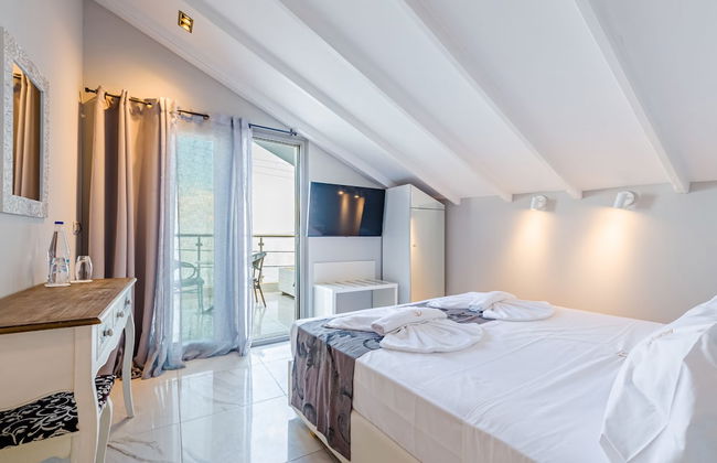 Alpha Luxury Suites - Foto 20