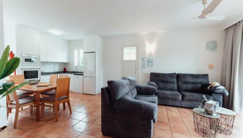 Villas Amarillas by Escape Home - Photo 5