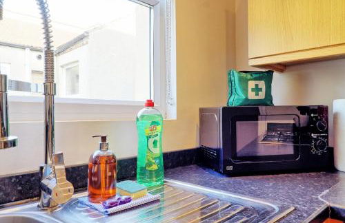 Cosy 2 Bedroom Flat Near Westcliff On Sea Beach & Hamlet Court Road - Foto 36