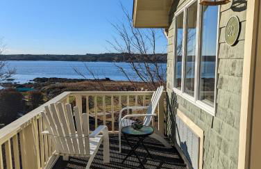 Riverfront 2nd floor with balcony Sheepscot Harbour Vacation Club Studio #210 - Foto 7