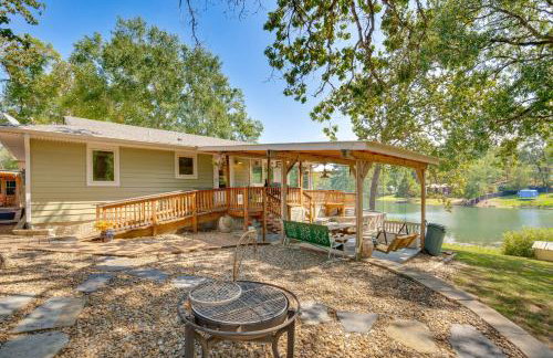 Kilgore Lakefront Home with Private Dock and Pier! - Foto 3