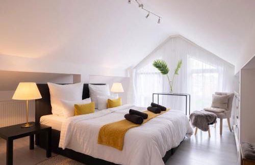 Gelbe Koffer - Große Design-Maisonette in Schiffweiler - Nähe See & Wald - 2 Parkplätze - Self-Check-in - bis 6 Pers - Foto 15