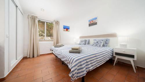 Casa Gaivota-Quinta do Paraíso, Praia Carvoeiro - Foto 1