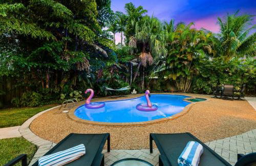 Solar Heated Pool Spa Tiki Hut Huge Backyard Hammock Retro Bikes - Foto 49