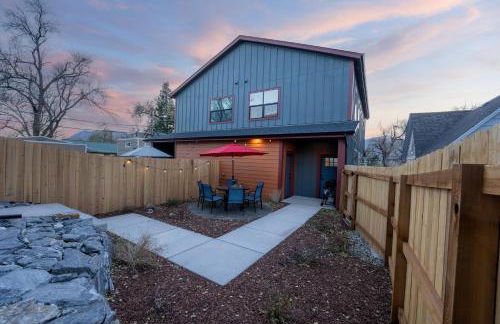 The Downtown Duplex - Pet Friendly - NEW BUILD - Foto 33