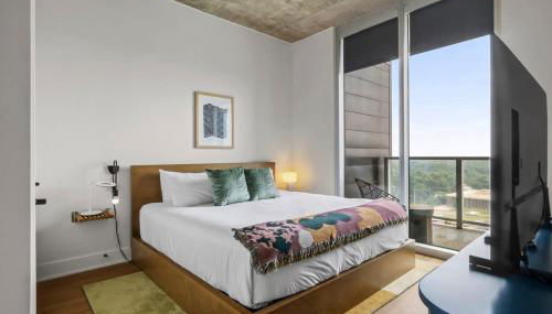 Modern Rainey St Oasis - Pool with Stunning Views - Foto 5