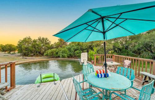 Luxury Airstream Campsite Nestled Beneath Oak Trees Outside of Austin, Texas - Foto 7