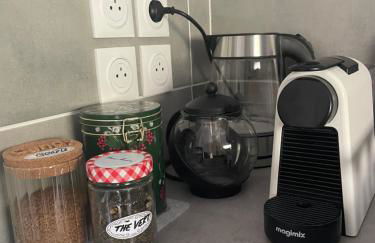 Petit cocon Sètois ! Balcon avec vue et parking - Foto 6