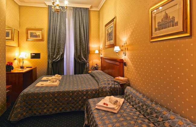 Vatican Holiday - Photo 9