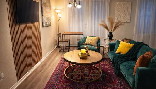 Modern Condo Prime Area 1 min to Beale Street Gated Parking - Foto 1