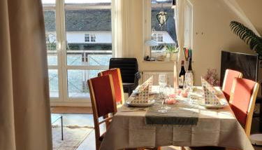 Schaake Hooksiel - Charmante Reetdachwohnung & Kostenfreier Parkplatz - Foto 5