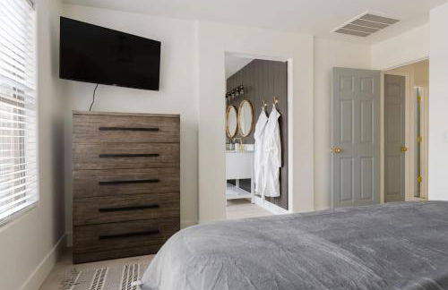 Copper Cactus House Pool, Spa, Golf! - Photo 16